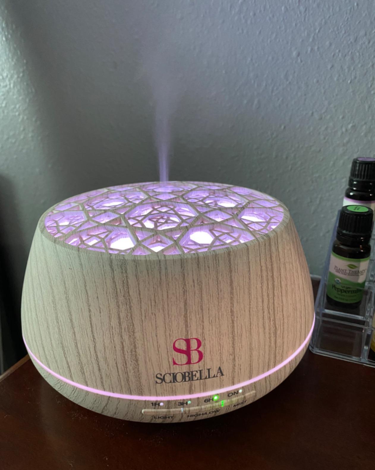 Essential Aroma Oil Diffuser for Large Room Ultrasonic Aromatherapy 400 ml
